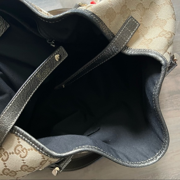 Gucci Abbey Shoulder Bag GG Canvas (Medium) - Picture 9 of 13